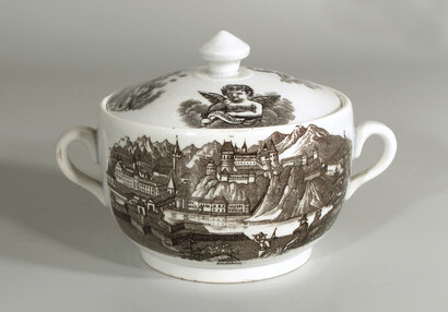 Sugar bowl with lid